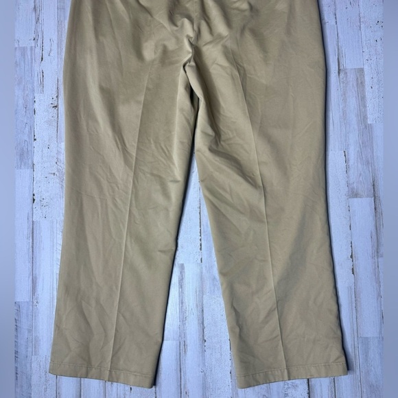 Orvis Pants Mens 42x30 Pleated Golf Straight Leg Casual Tan - Picture 11 of 11